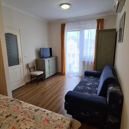 Gabi Apartman Hajdúszoboszló Zewnętrze zdjęcie